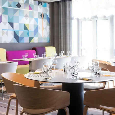 Novotel Saint-quentin En Yvelines Hotel 4*