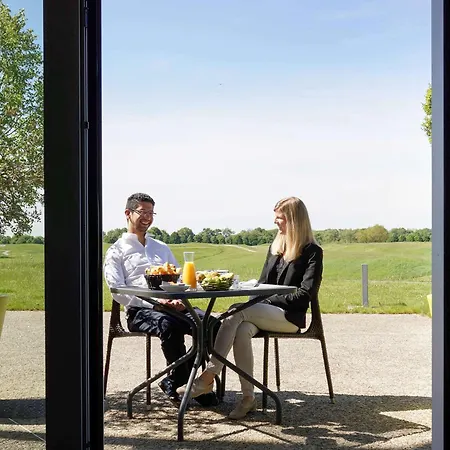 Novotel Saint-quentin En Yvelines Hotel Magny-les-Hameaux