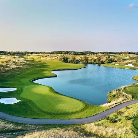 Hotell Novotel Saint-quentin En Yvelines 4*