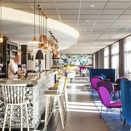 Novotel Saint-quentin En Yvelines 4*