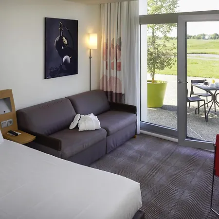 Novotel Saint-quentin En Yvelines Magny-les-Hameaux