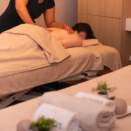 Hotel Novotel Saint-quentin En Yvelines Magny-les-Hameaux