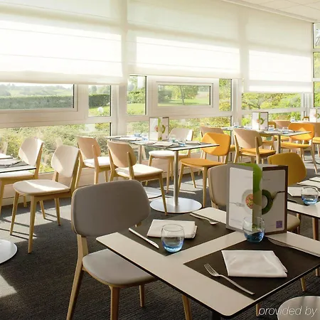 Novotel Saint-quentin En Yvelines Hotell 4*