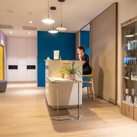 Novotel Saint-quentin En Yvelines Hotel Magny-les-Hameaux