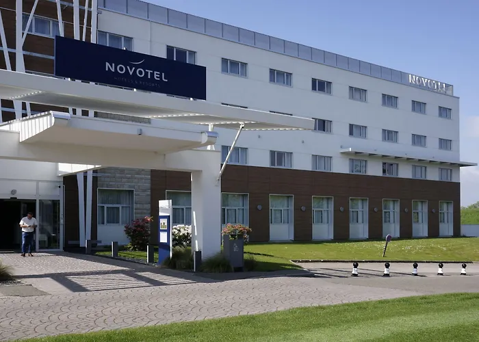 Novotel Saint-quentin En Yvelines 4* Magny-les-Hameaux