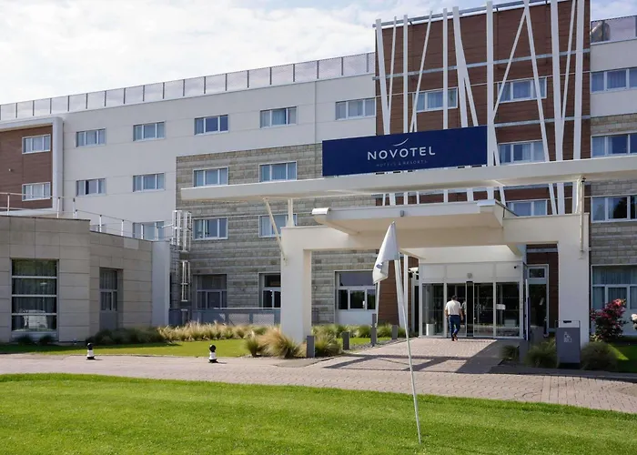 Hotel Novotel Saint-quentin En Yvelines 4*