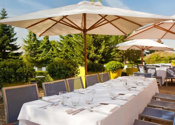 Novotel Saint-quentin En Yvelines Hotel 4*
